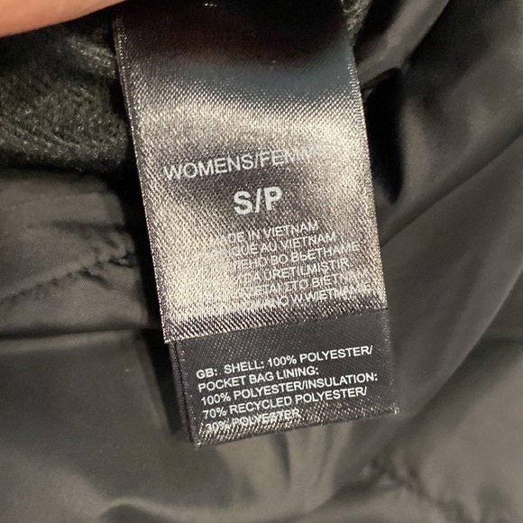 The North Face Two side Vest extremely beautiful black color BNWOT - Picture 13 of 17